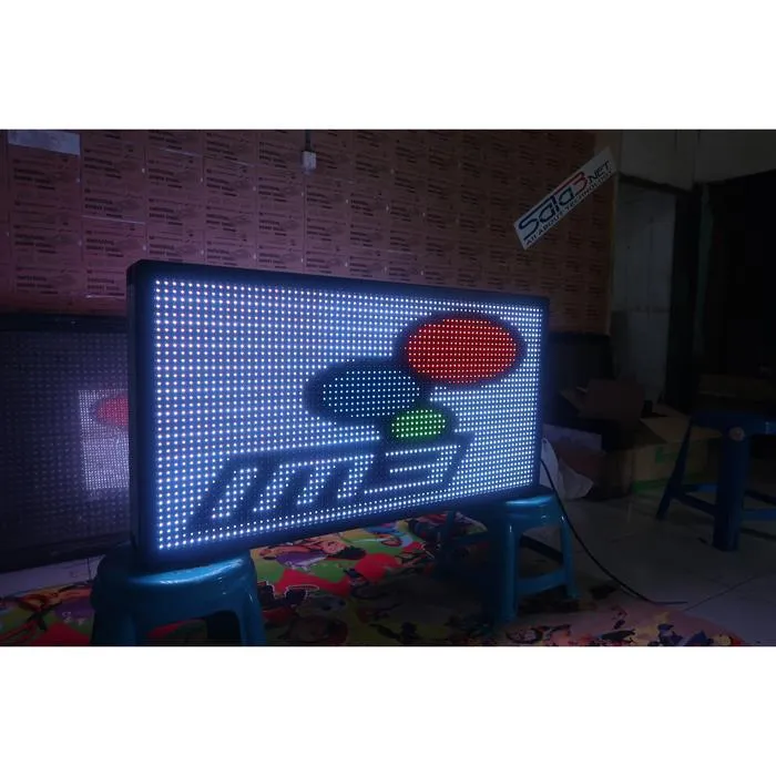 Running Text RGB 7 Warna 60x100Cm Dua sisi Wifi